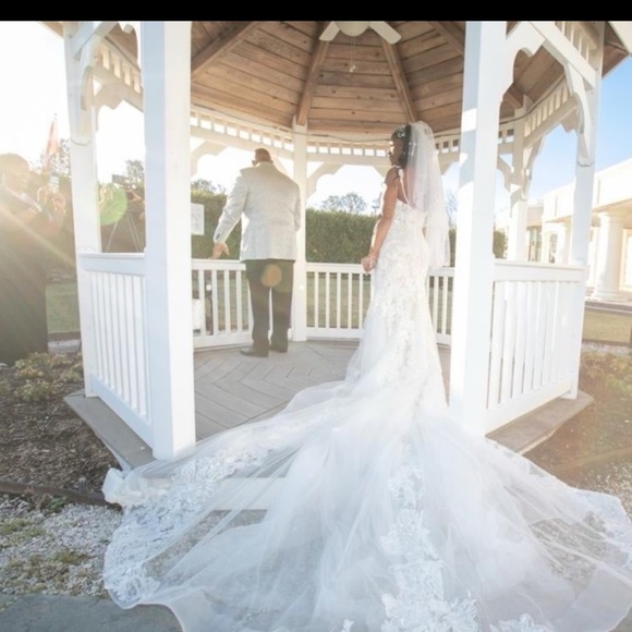 EUC Designer CALLA BLANCHE Wedding Dress - Picture 5 of 7